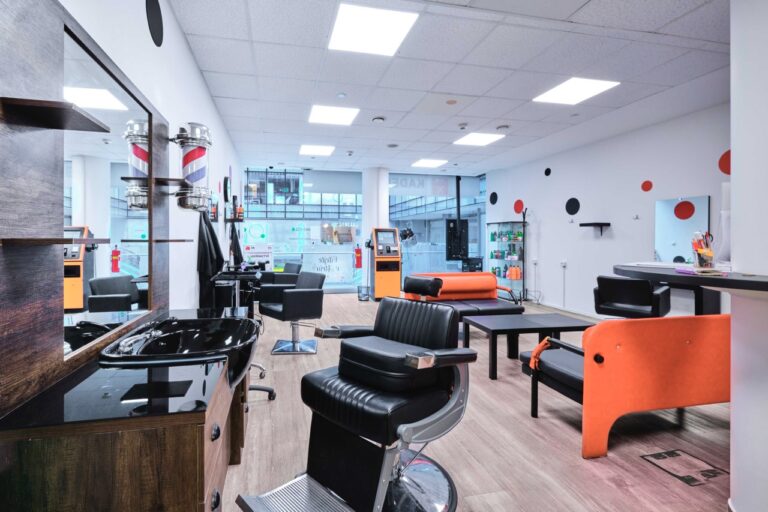 Kadeřnictví No.1 bez zkratek: Jak čitelný je koncept ještě před prvním kontaktem