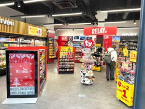 Relay z pohledu veřejných dat: Co lze ověřit ještě před kontaktem